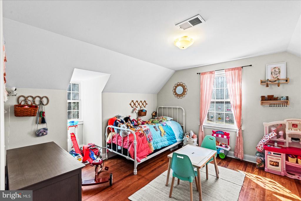 6740 PARTLOW RD, SPOTSYLVANIA, Virginia 22551, 3 Bedrooms Bedrooms, ,1 BathroomBathrooms,Residential,6740 PARTLOW RD,VASP2039450 MLS # VASP2039450