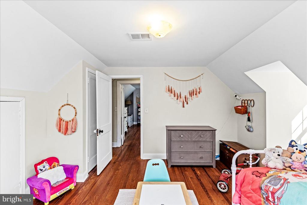 6740 PARTLOW RD, SPOTSYLVANIA, Virginia 22551, 3 Bedrooms Bedrooms, ,1 BathroomBathrooms,Residential,6740 PARTLOW RD,VASP2039450 MLS # VASP2039450