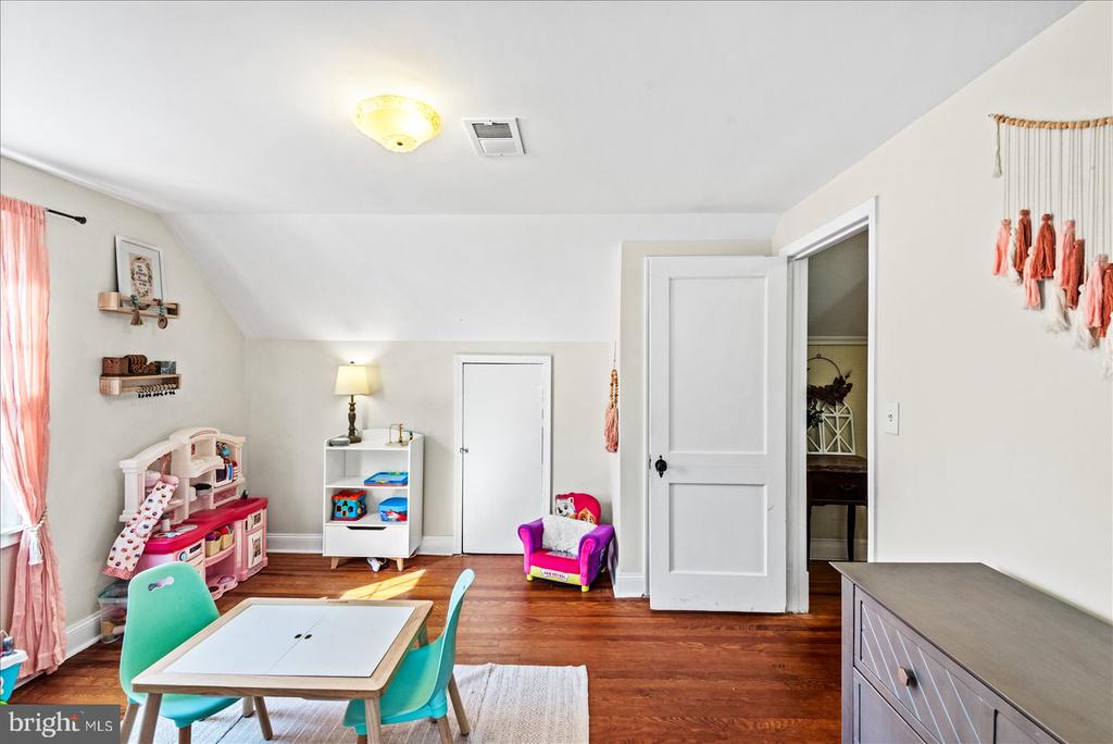 6740 PARTLOW RD, SPOTSYLVANIA, Virginia 22551, 3 Bedrooms Bedrooms, ,1 BathroomBathrooms,Residential,6740 PARTLOW RD,VASP2039450 MLS # VASP2039450