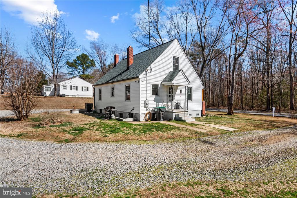 6740 PARTLOW RD, SPOTSYLVANIA, Virginia 22551, 3 Bedrooms Bedrooms, ,1 BathroomBathrooms,Residential,6740 PARTLOW RD,VASP2039450 MLS # VASP2039450