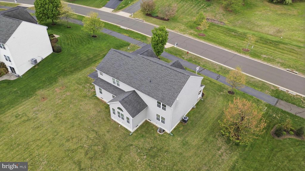 7550 EDINGTON DR, WARRENTON, Virginia 20187, 4 Bedrooms Bedrooms, ,3 BathroomsBathrooms,Residential,7550 EDINGTON DR,VAFQ2021090 MLS # VAFQ2021090