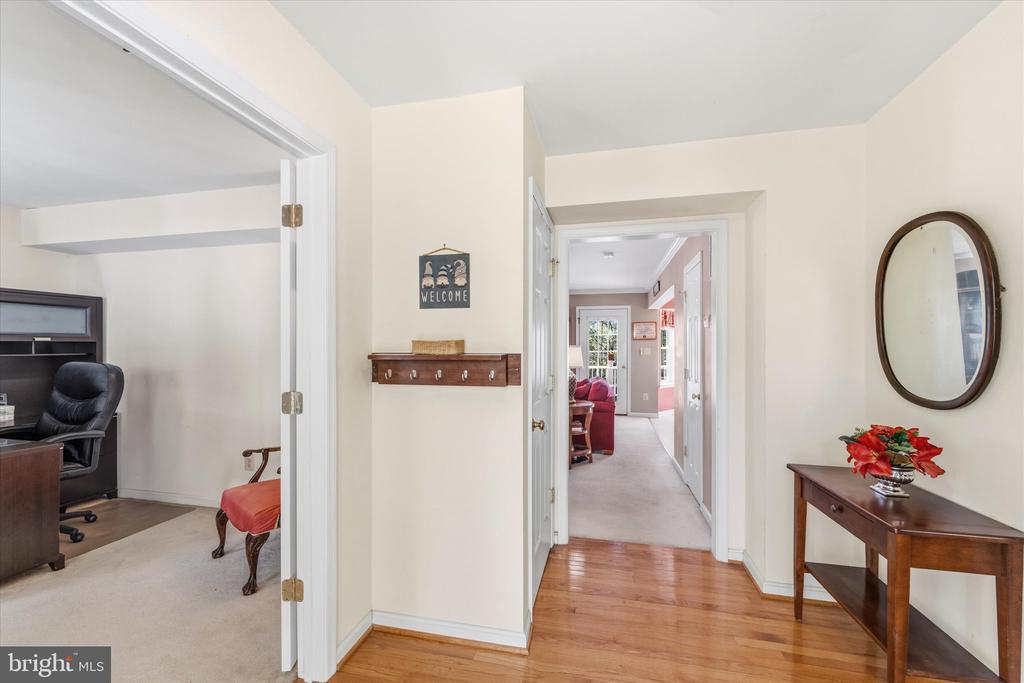 6678 TURNING RUN LN, MARSHALL, Virginia 20115, 4 Bedrooms Bedrooms, ,3 BathroomsBathrooms,Residential,6678 TURNING RUN LN,VAFQ2021508 MLS # VAFQ2021508