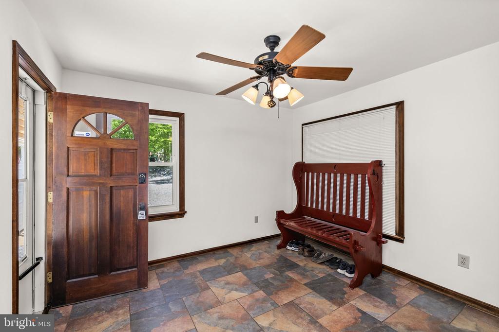 228 MORGAN, SPOTSYLVANIA, Virginia 22553, 3 Bedrooms Bedrooms, ,2 BathroomsBathrooms,Residential,228 MORGAN,VASP2041216 MLS # VASP2041216