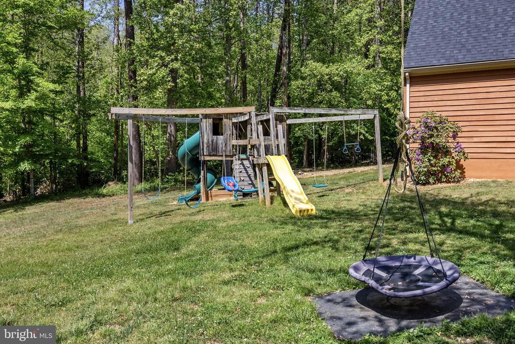 228 MORGAN, SPOTSYLVANIA, Virginia 22553, 3 Bedrooms Bedrooms, ,2 BathroomsBathrooms,Residential,228 MORGAN,VASP2041216 MLS # VASP2041216