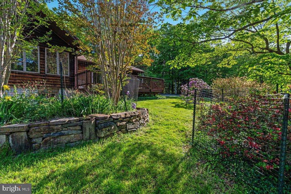 146 LIZZIE MILLS RD, CASTLETON, Virginia 22716, 3 Bedrooms Bedrooms, ,2 BathroomsBathrooms,Residential,146 LIZZIE MILLS RD,VARP2002580 MLS # VARP2002580