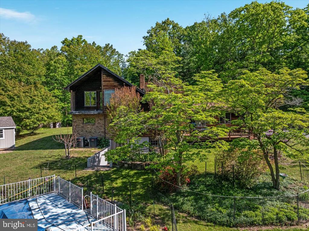 146 LIZZIE MILLS RD, CASTLETON, Virginia 22716, 3 Bedrooms Bedrooms, ,2 BathroomsBathrooms,Residential,146 LIZZIE MILLS RD,VARP2002580 MLS # VARP2002580