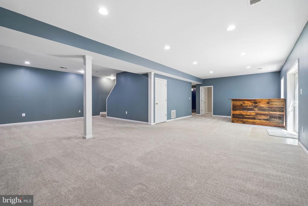 12849 ELK RUN RD, MIDLAND, Virginia 22728, 4 Bedrooms Bedrooms, ,3 BathroomsBathrooms,Residential,12849 ELK RUN RD,VAFQ2021856 MLS # VAFQ2021856
