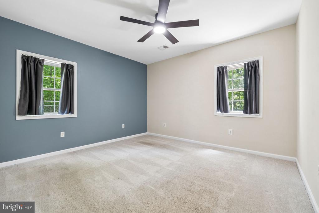 12849 ELK RUN RD, MIDLAND, Virginia 22728, 4 Bedrooms Bedrooms, ,3 BathroomsBathrooms,Residential,12849 ELK RUN RD,VAFQ2021856 MLS # VAFQ2021856