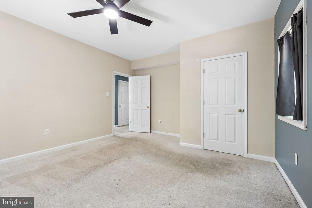 12849 ELK RUN RD, MIDLAND, Virginia 22728, 4 Bedrooms Bedrooms, ,3 BathroomsBathrooms,Residential,12849 ELK RUN RD,VAFQ2021856 MLS # VAFQ2021856