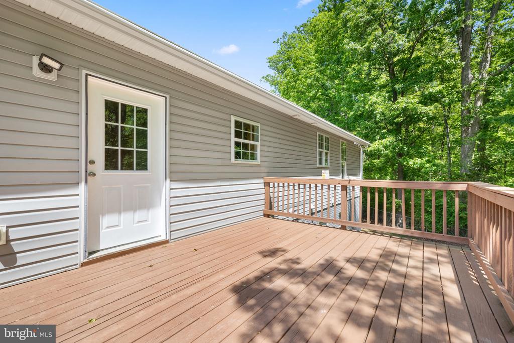 12849 ELK RUN RD, MIDLAND, Virginia 22728, 4 Bedrooms Bedrooms, ,3 BathroomsBathrooms,Residential,12849 ELK RUN RD,VAFQ2021856 MLS # VAFQ2021856
