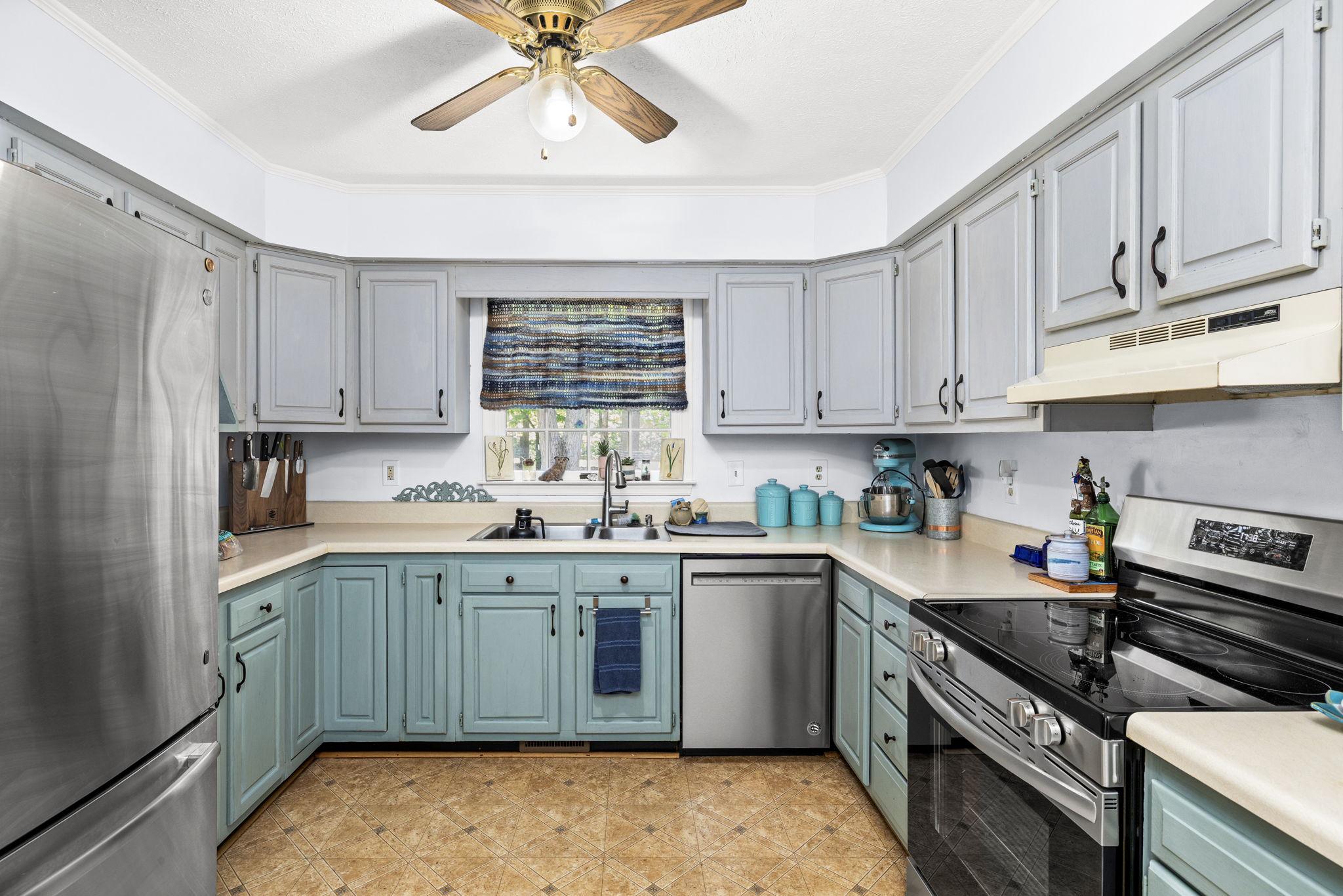 12467 HARBOR DR, ORANGE, Virginia 22960, 3 Bedrooms Bedrooms, ,2 BathroomsBathrooms,Residential,12467 HARBOR DR,VAOR2014050 MLS # VAOR2014050