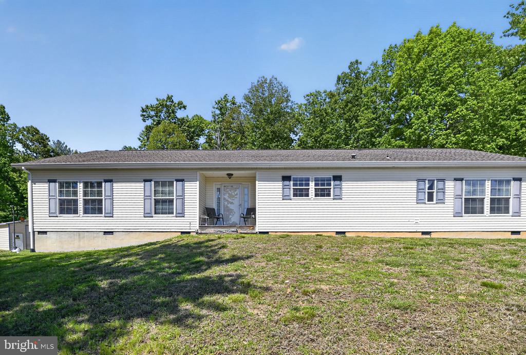 178 LIZZIE MILLS RD, CASTLETON, Virginia 22716, 3 Bedrooms Bedrooms, ,2 BathroomsBathrooms,Residential,178 LIZZIE MILLS RD,VARP2002606 MLS # VARP2002606
