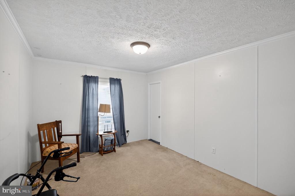 178 LIZZIE MILLS RD, CASTLETON, Virginia 22716, 3 Bedrooms Bedrooms, ,2 BathroomsBathrooms,Residential,178 LIZZIE MILLS RD,VARP2002606 MLS # VARP2002606