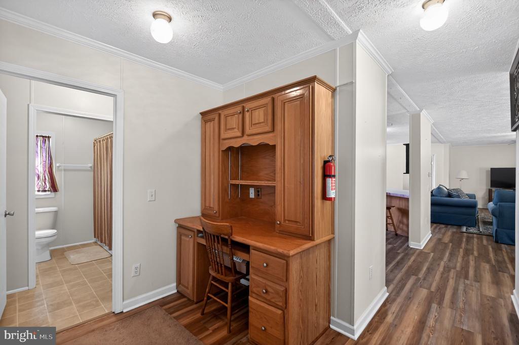 178 LIZZIE MILLS RD, CASTLETON, Virginia 22716, 3 Bedrooms Bedrooms, ,2 BathroomsBathrooms,Residential,178 LIZZIE MILLS RD,VARP2002606 MLS # VARP2002606