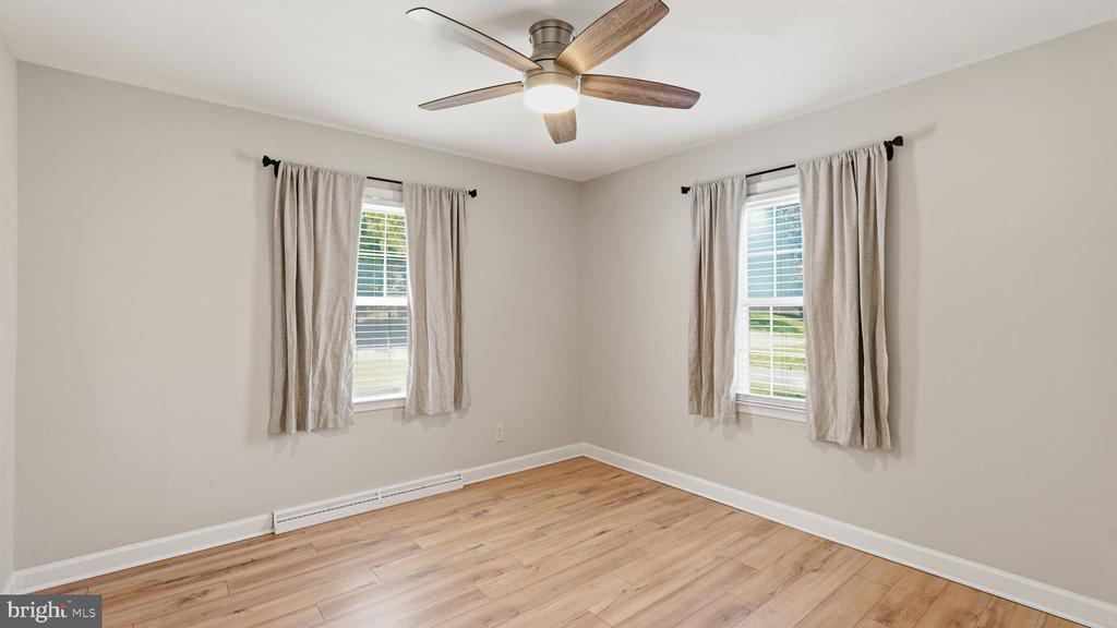 6499 BRIGGS RD, WARRENTON, Virginia 20187, 2 Bedrooms Bedrooms, ,1 BathroomBathrooms,Residential,6499 BRIGGS RD,VAFQ2021846 MLS # VAFQ2021846