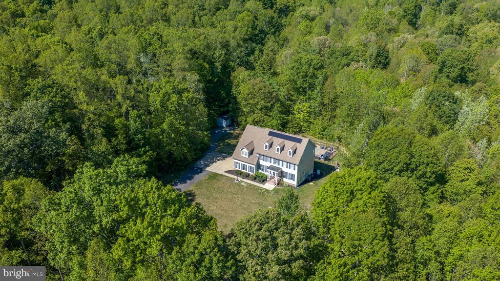 9020 ELLIS LN, SPOTSYLVANIA, Virginia 22553, 5 Bedrooms Bedrooms, ,3 BathroomsBathrooms,Residential,9020 ELLIS LN,VASP2041640 MLS # VASP2041640
