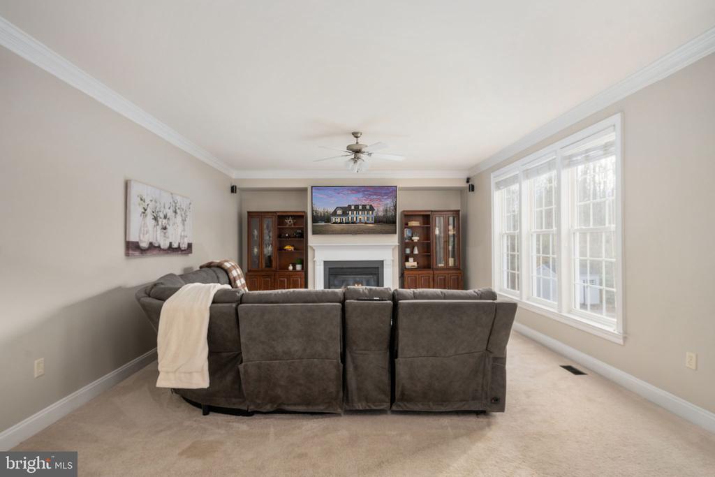 9020 ELLIS LN, SPOTSYLVANIA, Virginia 22553, 5 Bedrooms Bedrooms, ,3 BathroomsBathrooms,Residential,9020 ELLIS LN,VASP2041640 MLS # VASP2041640