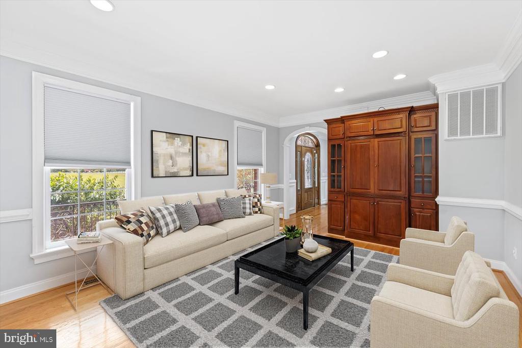 12620 CHEWNING LN, FREDERICKSBURG, Virginia 22407, 7 Bedrooms Bedrooms, ,4 BathroomsBathrooms,Residential,12620 CHEWNING LN,VASP2041616 MLS # VASP2041616