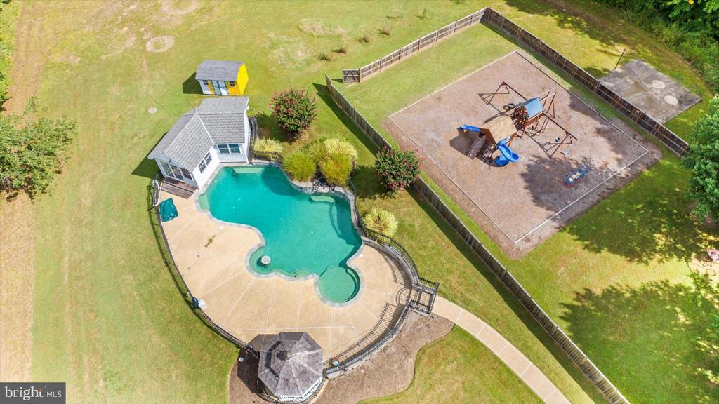 12620 CHEWNING LN, FREDERICKSBURG, Virginia 22407, 7 Bedrooms Bedrooms, ,4 BathroomsBathrooms,Residential,12620 CHEWNING LN,VASP2041616 MLS # VASP2041616