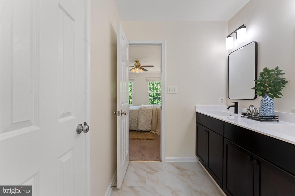 10003 FIELD STONE CT, FREDERICKSBURG, Virginia 22408, 4 Bedrooms Bedrooms, ,2 BathroomsBathrooms,Residential,10003 FIELD STONE CT,VASP2041572 MLS # VASP2041572