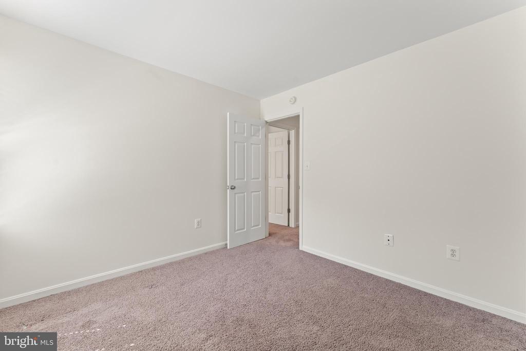 10003 FIELD STONE CT, FREDERICKSBURG, Virginia 22408, 4 Bedrooms Bedrooms, ,2 BathroomsBathrooms,Residential,10003 FIELD STONE CT,VASP2041572 MLS # VASP2041572