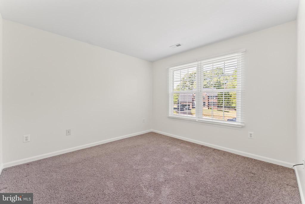 10003 FIELD STONE CT, FREDERICKSBURG, Virginia 22408, 4 Bedrooms Bedrooms, ,2 BathroomsBathrooms,Residential,10003 FIELD STONE CT,VASP2041572 MLS # VASP2041572