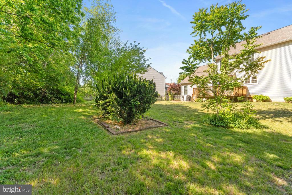 10003 FIELD STONE CT, FREDERICKSBURG, Virginia 22408, 4 Bedrooms Bedrooms, ,2 BathroomsBathrooms,Residential,10003 FIELD STONE CT,VASP2041572 MLS # VASP2041572