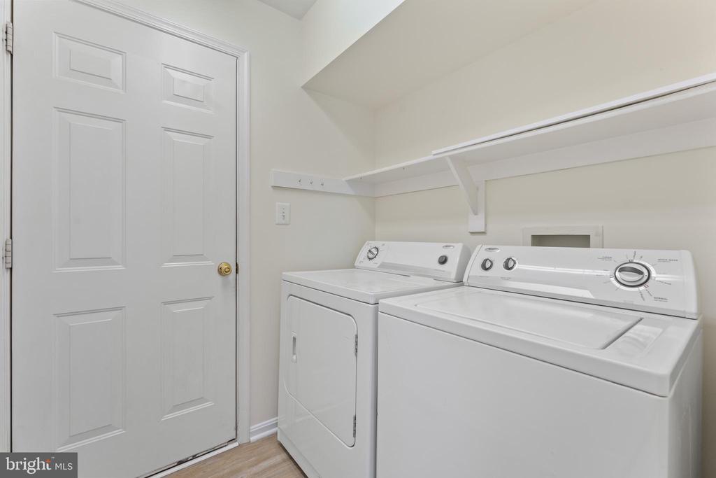 10003 FIELD STONE CT, FREDERICKSBURG, Virginia 22408, 4 Bedrooms Bedrooms, ,2 BathroomsBathrooms,Residential,10003 FIELD STONE CT,VASP2041572 MLS # VASP2041572