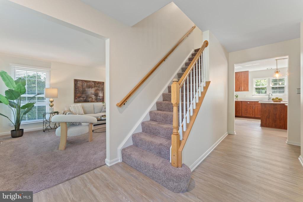 10003 FIELD STONE CT, FREDERICKSBURG, Virginia 22408, 4 Bedrooms Bedrooms, ,2 BathroomsBathrooms,Residential,10003 FIELD STONE CT,VASP2041572 MLS # VASP2041572