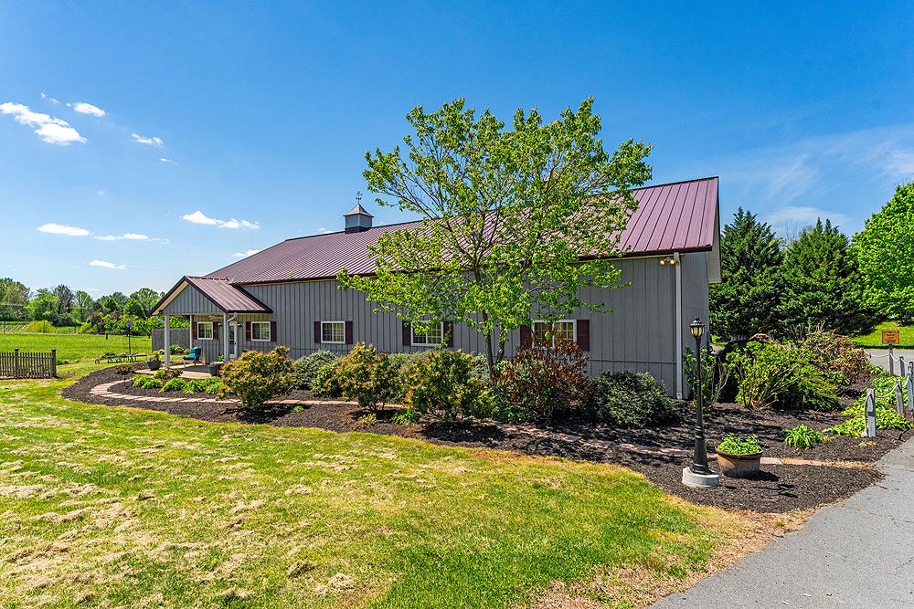 43 NARMADA LN, AMISSVILLE, Virginia 20106, ,4 BathroomsBathrooms,Residential,43 NARMADA LN,VARP2002638 MLS # VARP2002638