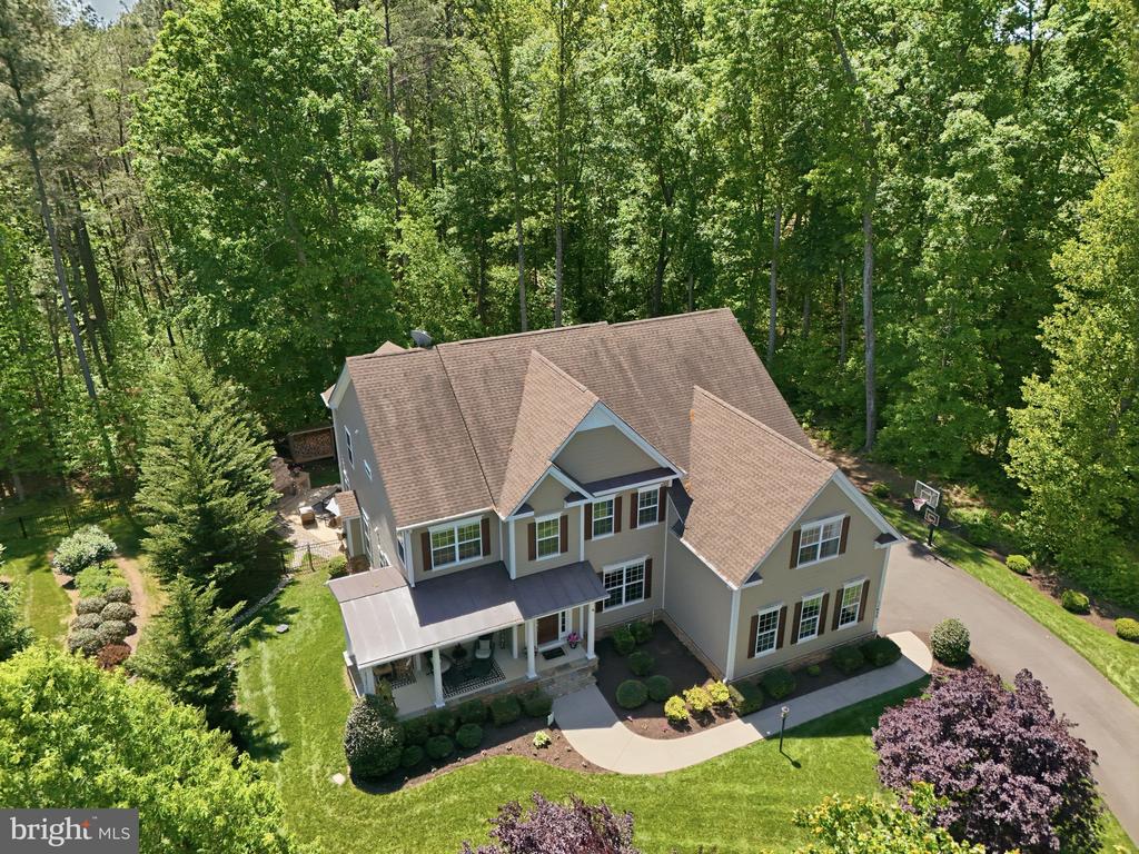 11622 PINE HOLLOW LN, SPOTSYLVANIA, Virginia 22551, 5 Bedrooms Bedrooms, ,5 BathroomsBathrooms,Residential,11622 PINE HOLLOW LN,VASP2041606 MLS # VASP2041606