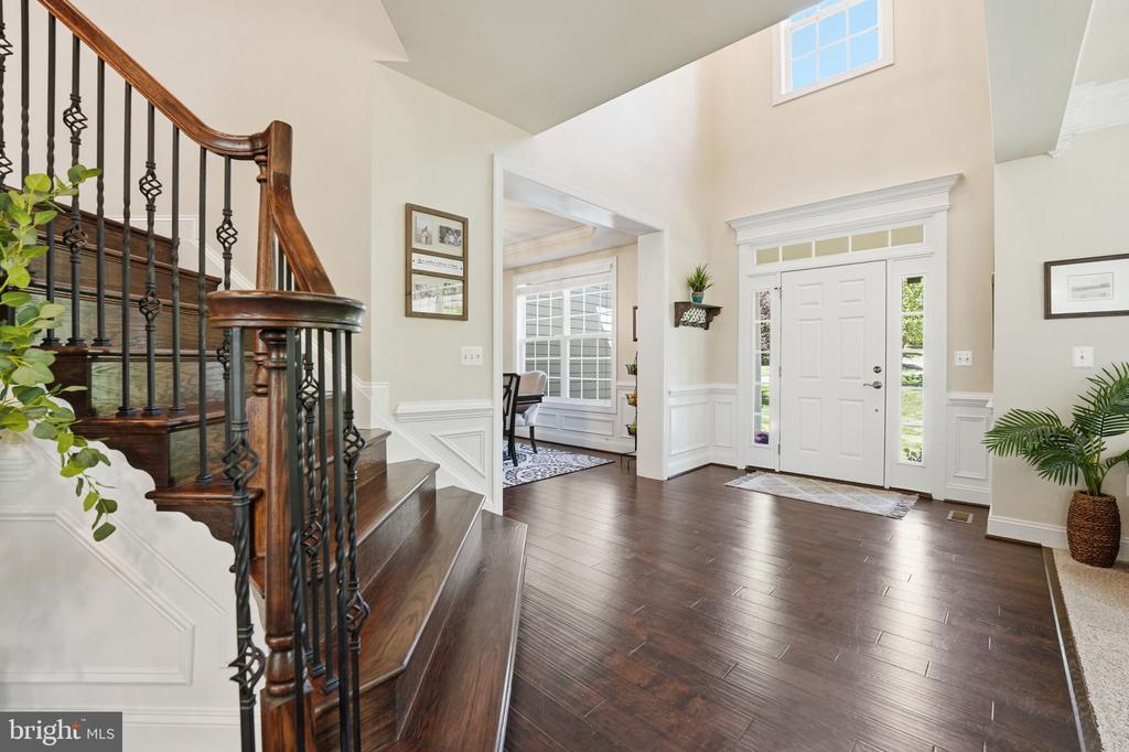 11622 PINE HOLLOW LN, SPOTSYLVANIA, Virginia 22551, 5 Bedrooms Bedrooms, ,5 BathroomsBathrooms,Residential,11622 PINE HOLLOW LN,VASP2041606 MLS # VASP2041606