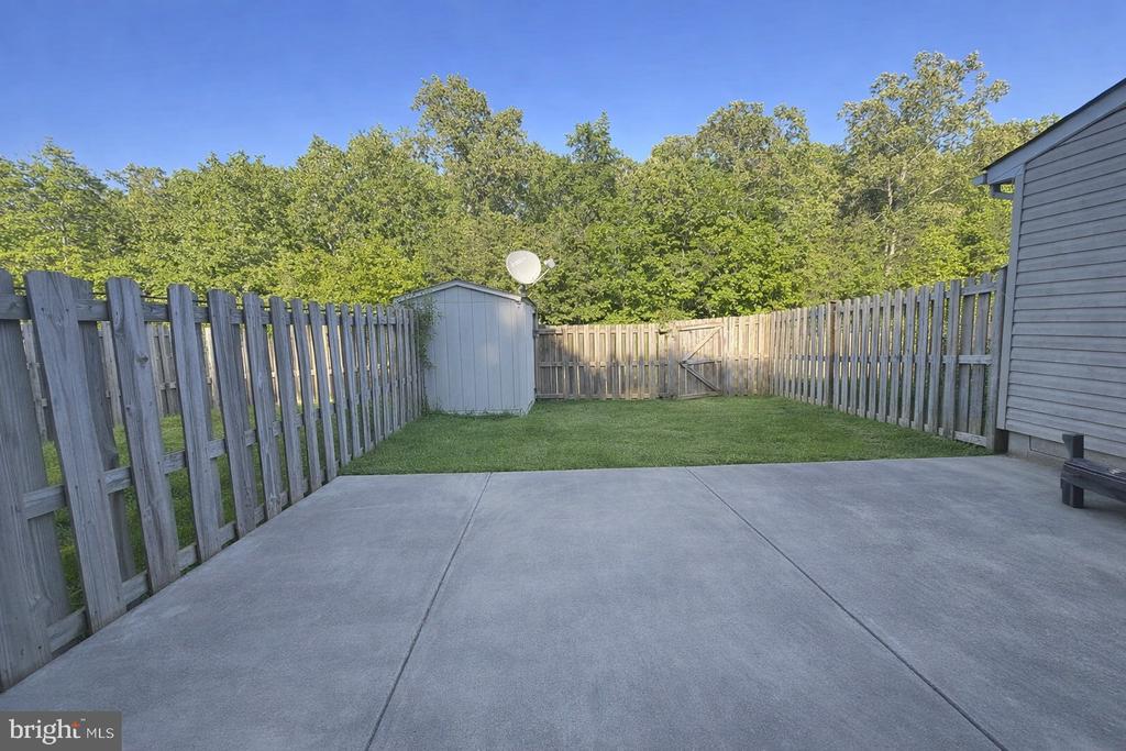 9947 MATTI HILL CT, FREDERICKSBURG, Virginia 22408, 2 Bedrooms Bedrooms, ,1 BathroomBathrooms,Residential,9947 MATTI HILL CT,VASP2041674 MLS # VASP2041674