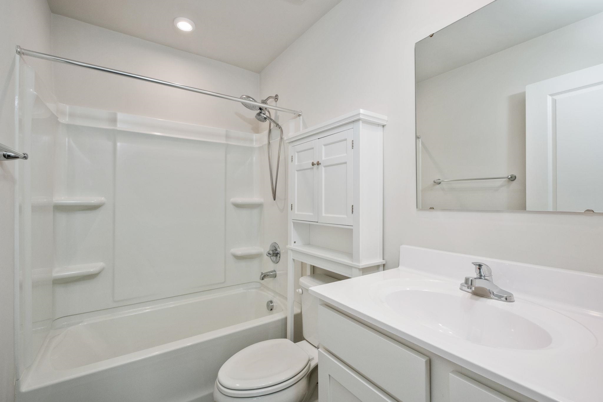 620 GROMMET DR, ROCKINGHAM, Virginia 22801, 4 Bedrooms Bedrooms, ,3 BathroomsBathrooms,Residential,620 GROMMET DR,675369 MLS # 675369