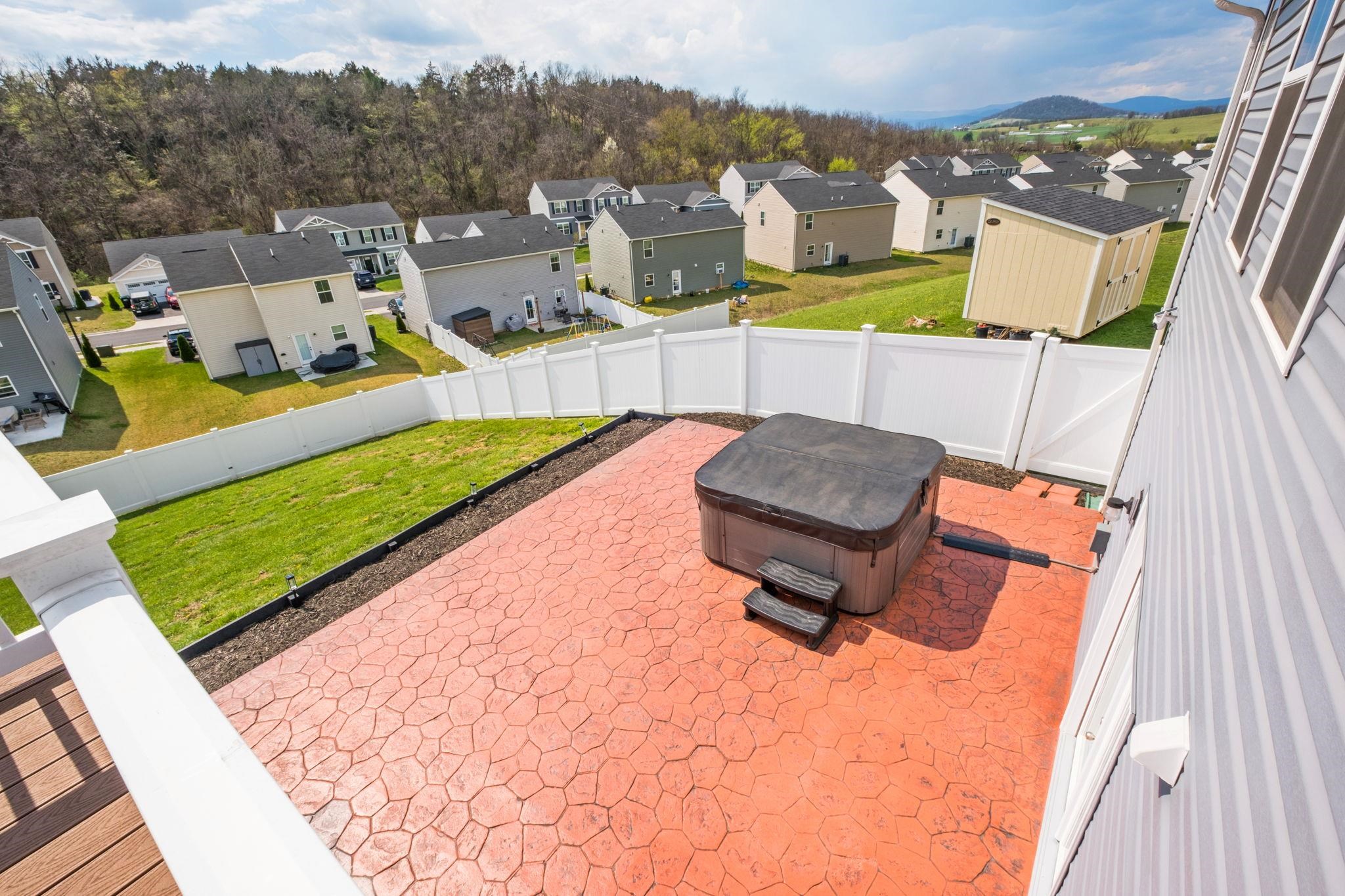 620 GROMMET DR, ROCKINGHAM, Virginia 22801, 4 Bedrooms Bedrooms, ,3 BathroomsBathrooms,Residential,620 GROMMET DR,675369 MLS # 675369