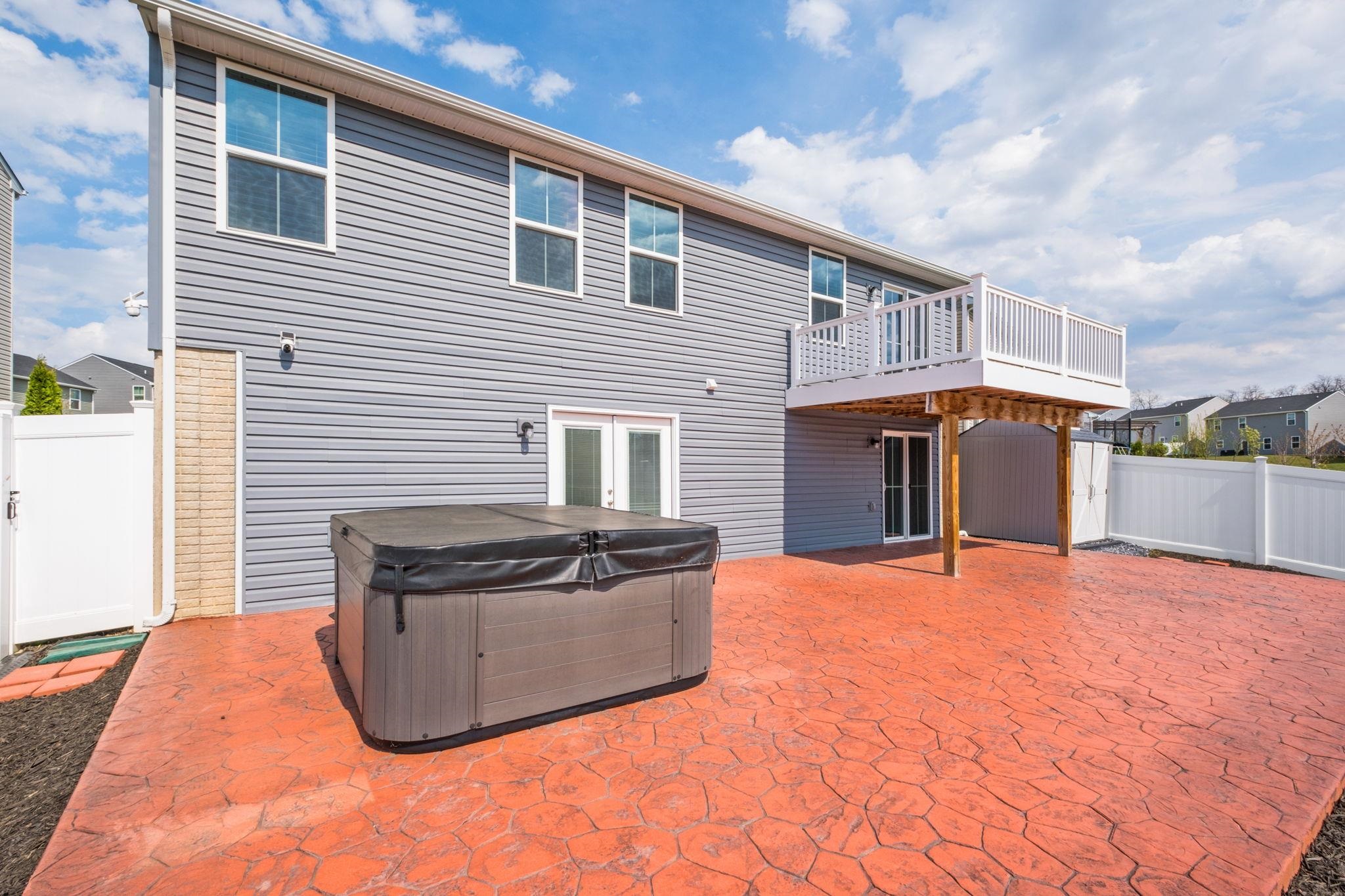 620 GROMMET DR, ROCKINGHAM, Virginia 22801, 4 Bedrooms Bedrooms, ,3 BathroomsBathrooms,Residential,620 GROMMET DR,675369 MLS # 675369