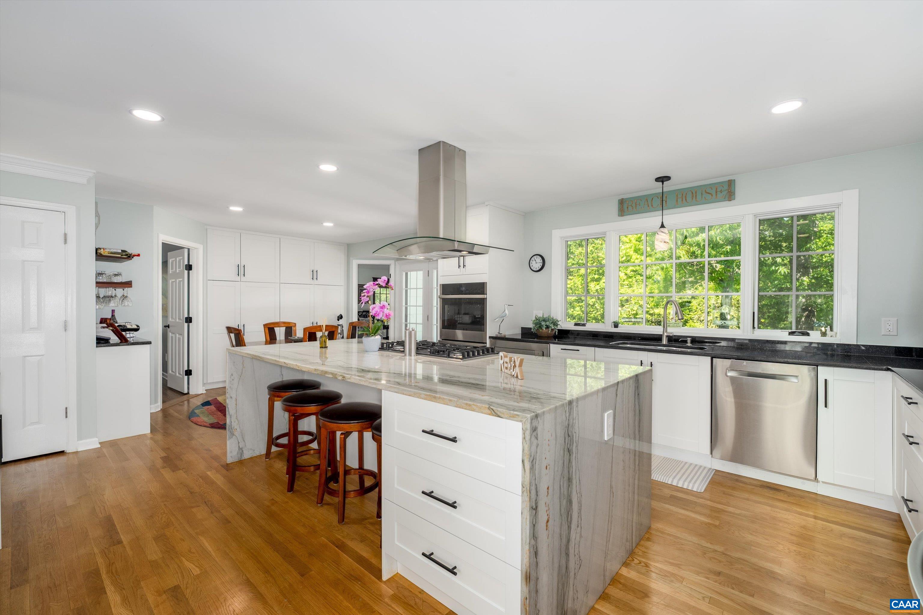 100 CAMPBELL RD, KESWICK, Virginia 22947, 5 Bedrooms Bedrooms, ,4 BathroomsBathrooms,Residential,Windsong,100 CAMPBELL RD,676660 MLS # 676660