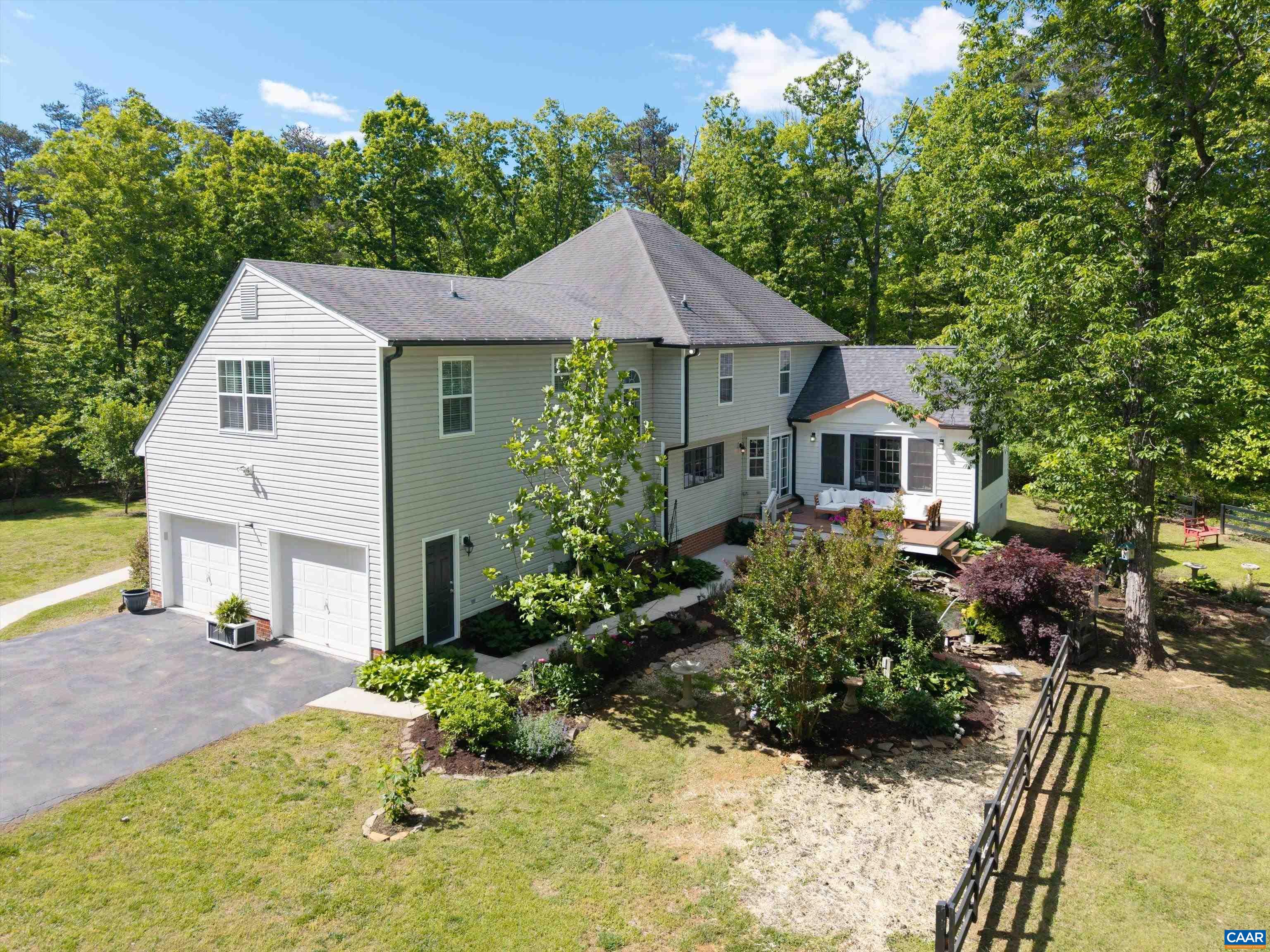 100 CAMPBELL RD, KESWICK, Virginia 22947, 5 Bedrooms Bedrooms, ,4 BathroomsBathrooms,Residential,Windsong,100 CAMPBELL RD,676660 MLS # 676660