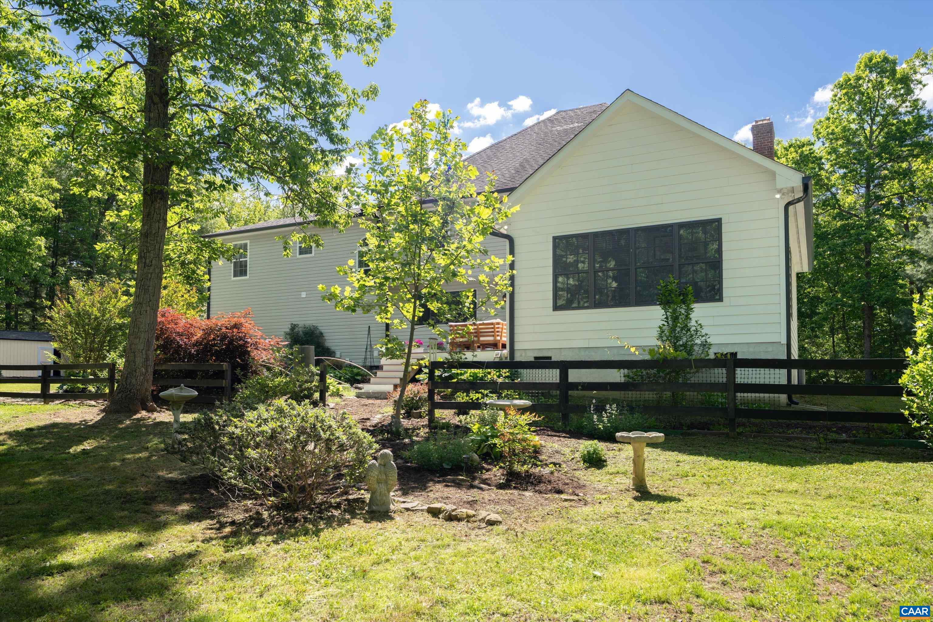 100 CAMPBELL RD, KESWICK, Virginia 22947, 5 Bedrooms Bedrooms, ,4 BathroomsBathrooms,Residential,Windsong,100 CAMPBELL RD,676660 MLS # 676660