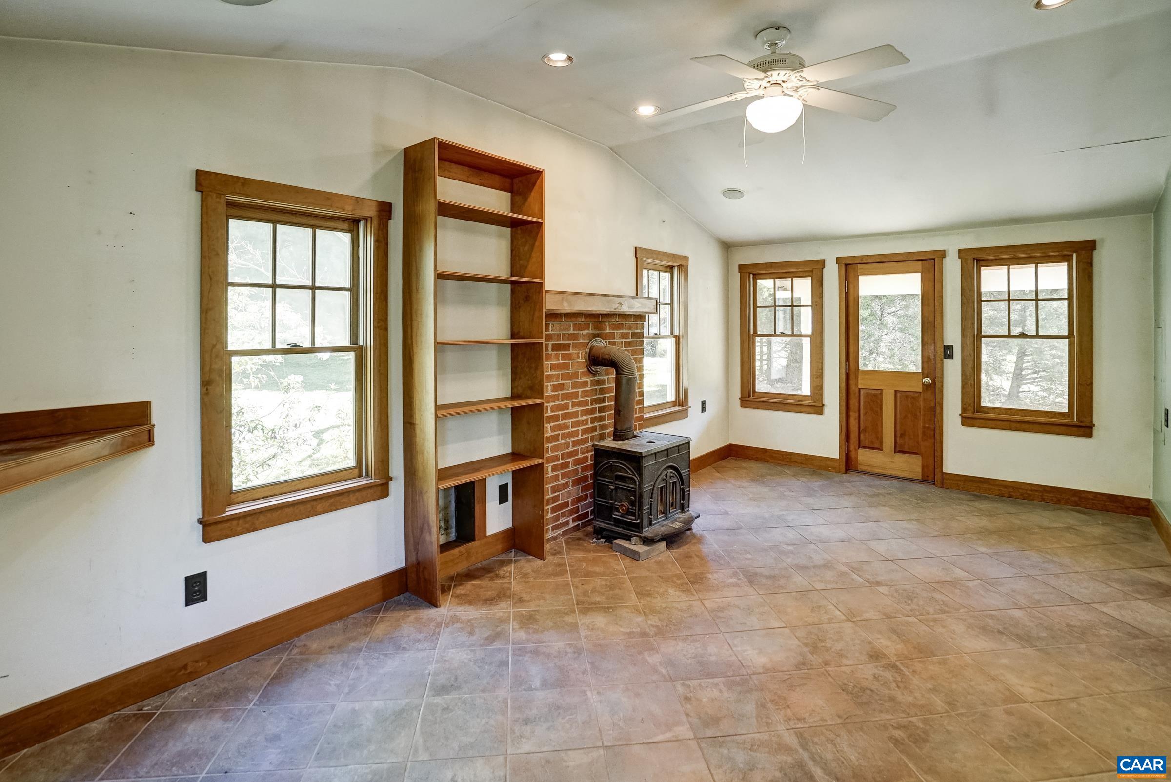 1421 ARRINGTON RD, ARRINGTON, Virginia 22922, 1 Bedroom Bedrooms, ,1 BathroomBathrooms,Residential,1421 ARRINGTON RD,676687 MLS # 676687