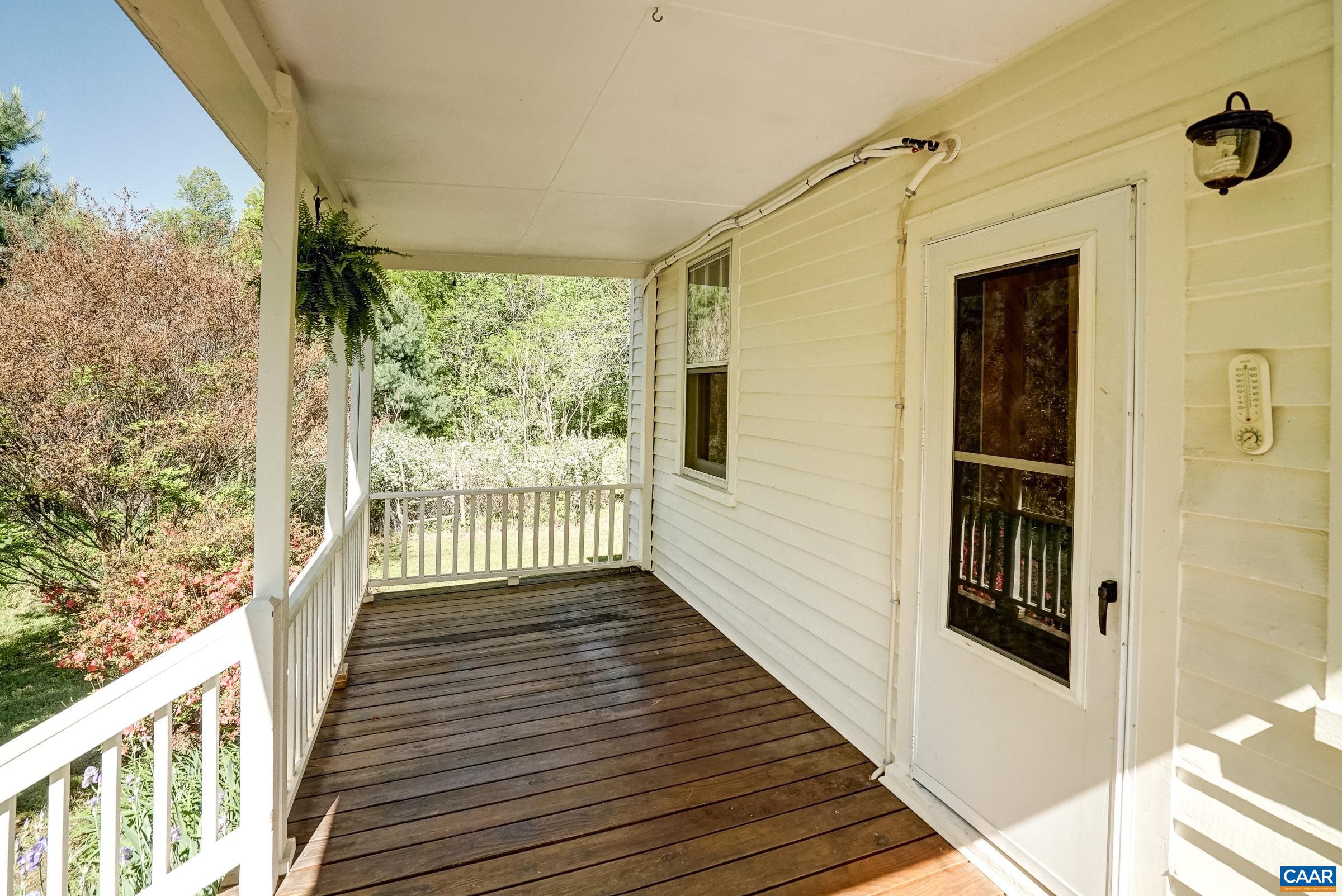 Charming covered front porch.