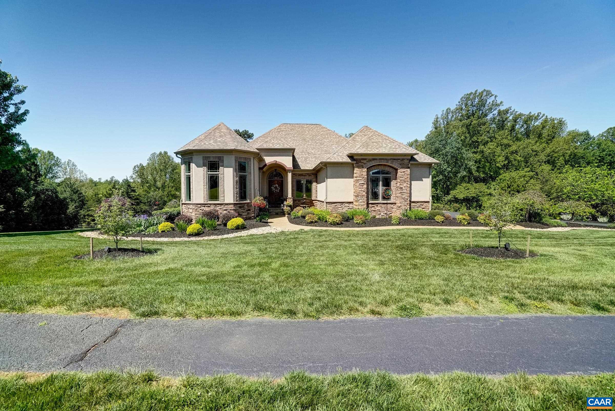 725 LENOX HILL RD, CHARLOTTESVILLE, Virginia 22903, 4 Bedrooms Bedrooms, ,3 BathroomsBathrooms,Residential,725 LENOX HILL RD,676728 MLS # 676728