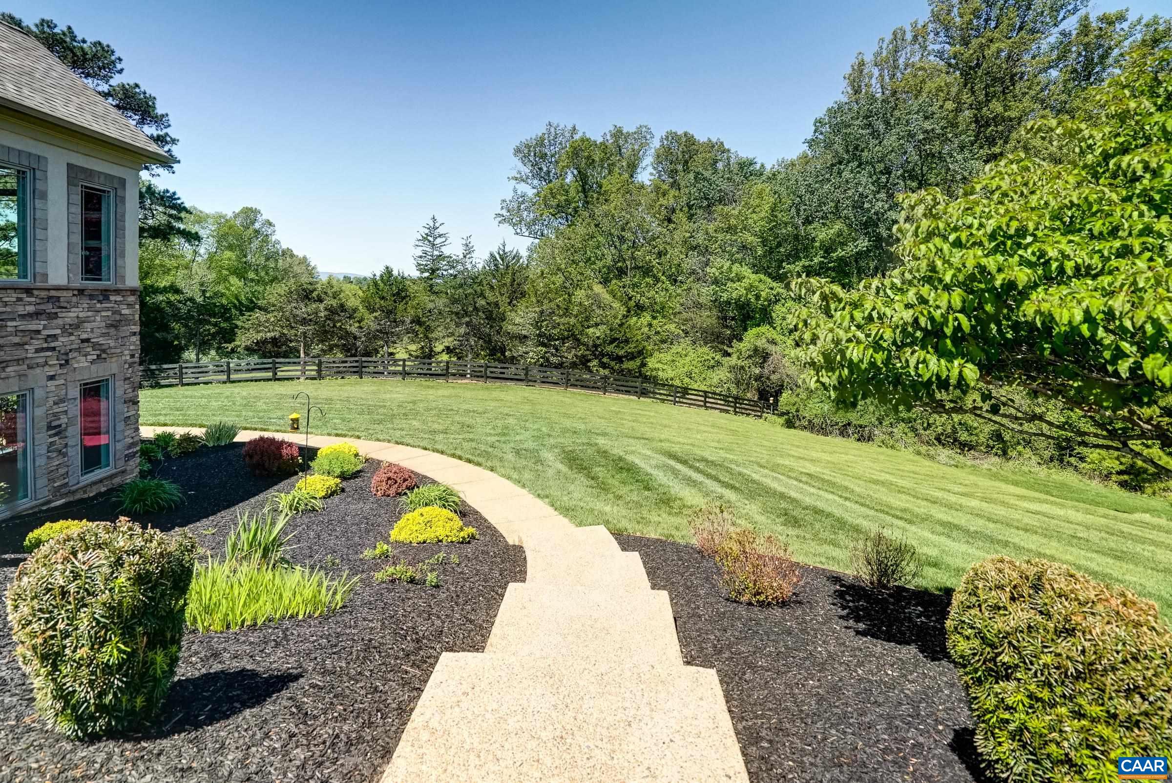 725 LENOX HILL RD, CHARLOTTESVILLE, Virginia 22903, 4 Bedrooms Bedrooms, ,3 BathroomsBathrooms,Residential,725 LENOX HILL RD,676728 MLS # 676728