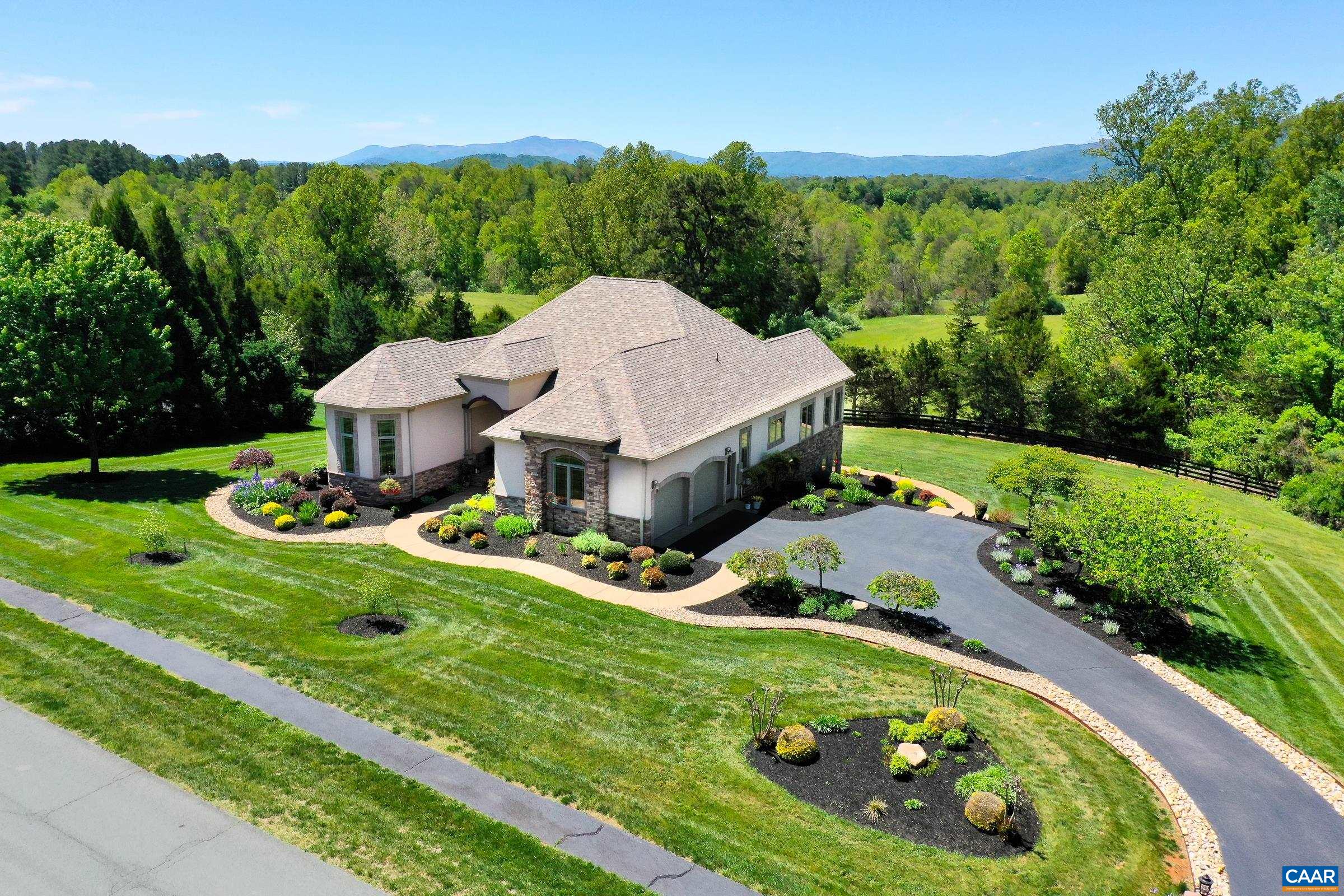 725 LENOX HILL RD, CHARLOTTESVILLE, Virginia 22903, 4 Bedrooms Bedrooms, ,3 BathroomsBathrooms,Residential,725 LENOX HILL RD,676728 MLS # 676728