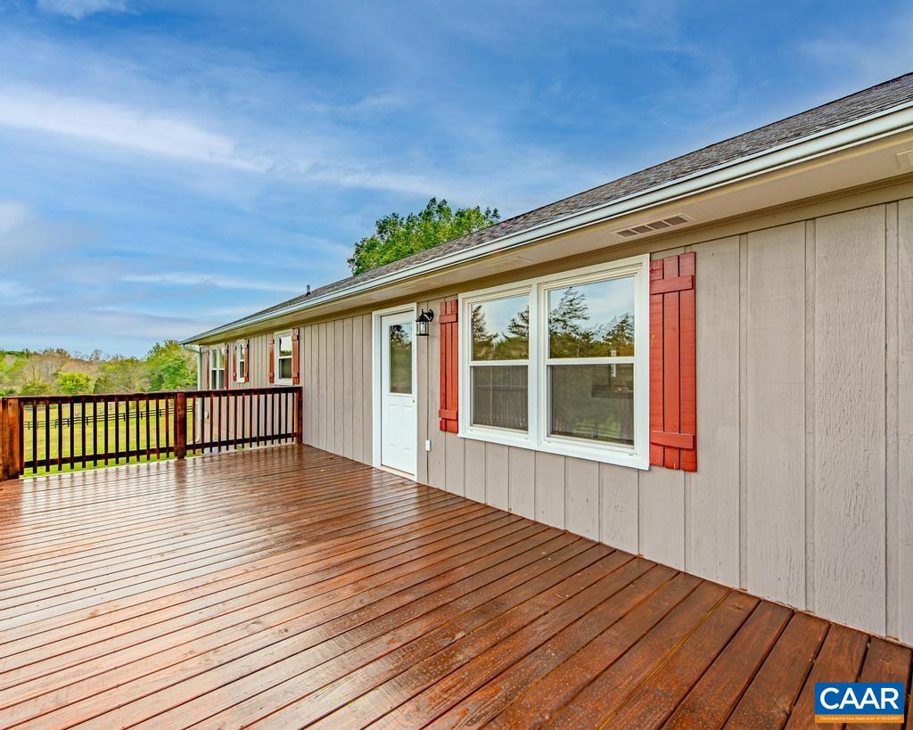654 CLARKS TRACT, KESWICK, Virginia 22947, 4 Bedrooms Bedrooms, ,2 BathroomsBathrooms,Residential,654 CLARKS TRACT,676730 MLS # 676730