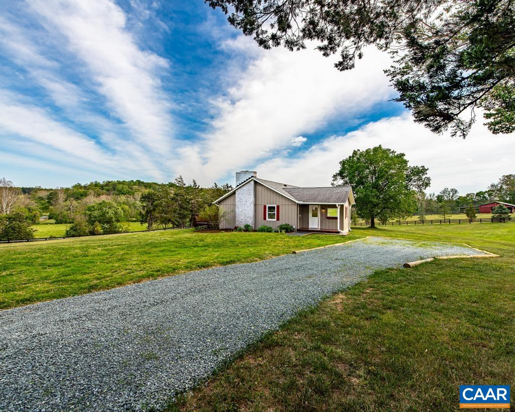 654 CLARKS TRACT, KESWICK, Virginia 22947, 4 Bedrooms Bedrooms, ,2 BathroomsBathrooms,Residential,654 CLARKS TRACT,676730 MLS # 676730