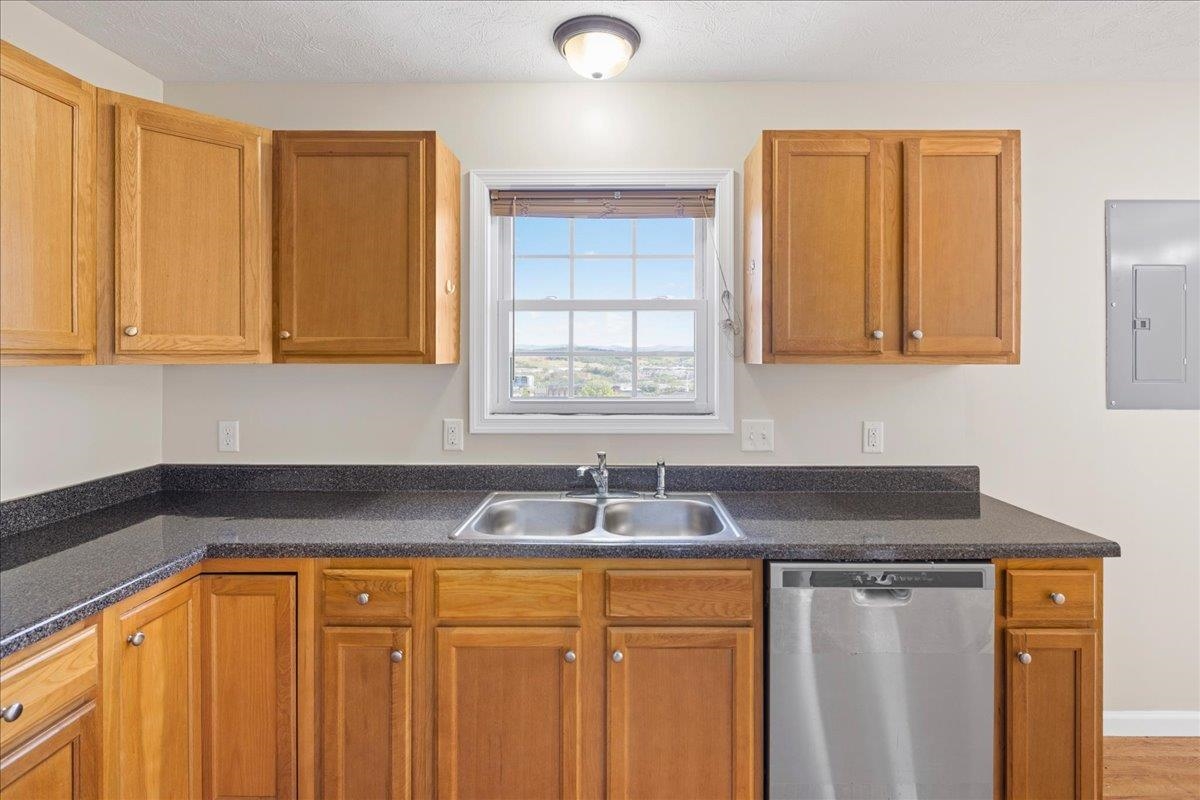 3265 HEBRON CT, ROCKINGHAM, Virginia 22801, 3 Bedrooms Bedrooms, ,1 BathroomBathrooms,Residential,3265 HEBRON CT,676796 MLS # 676796