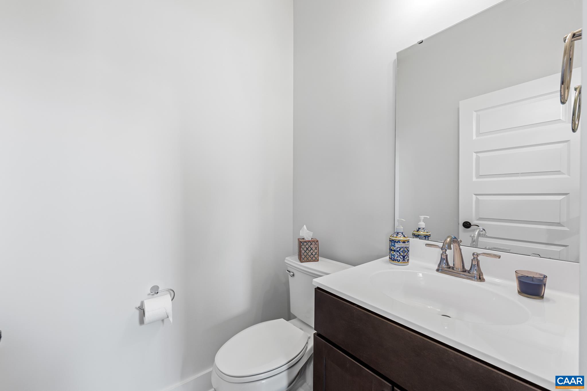 3297 THICKET RUN DR, CHARLOTTESVILLE, Virginia 22911, 4 Bedrooms Bedrooms, ,3 BathroomsBathrooms,Residential,3297 THICKET RUN DR,676799 MLS # 676799