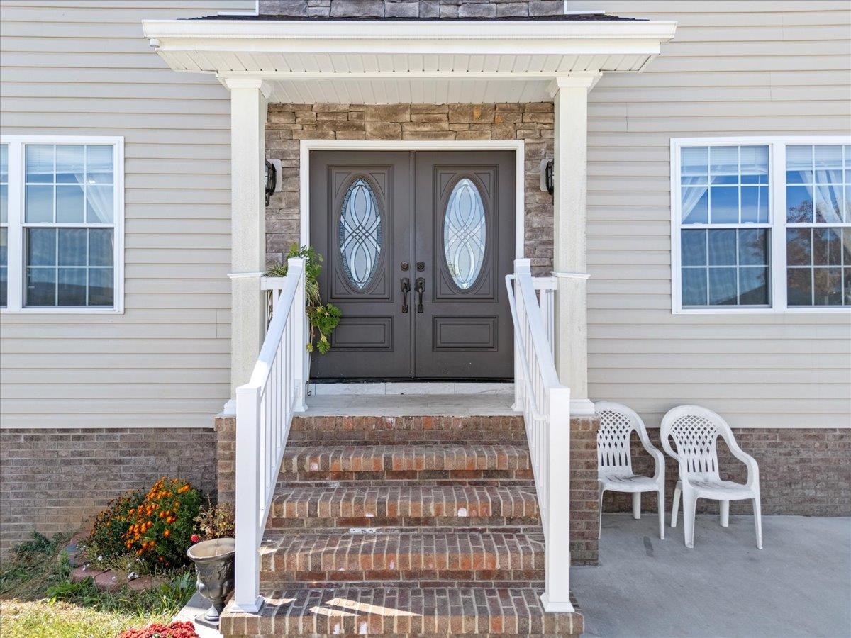241 SUFFOLK DR, ROCKINGHAM, Virginia 22801, 4 Bedrooms Bedrooms, ,2 BathroomsBathrooms,Residential,241 SUFFOLK DR,676803 MLS # 676803
