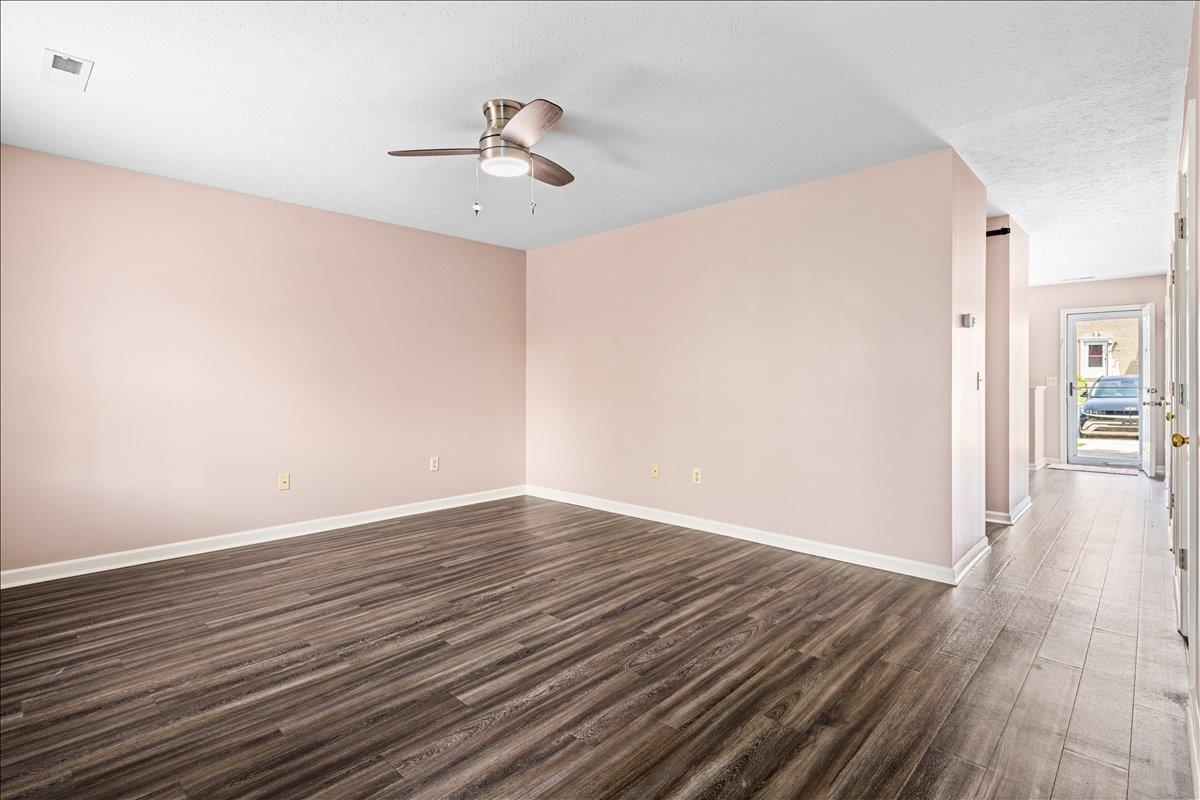 1256 OLD WINDMILL CIR, HARRISONBURG, Virginia 22801, 3 Bedrooms Bedrooms, ,2 BathroomsBathrooms,Residential,1256 OLD WINDMILL CIR,676805 MLS # 676805
